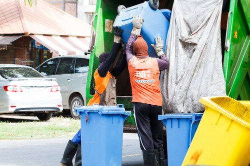 Eco-friendly flat clearance team in Blackfriars
